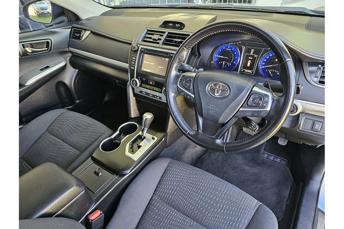 2016 Toyota Camry Atara S ASV50R