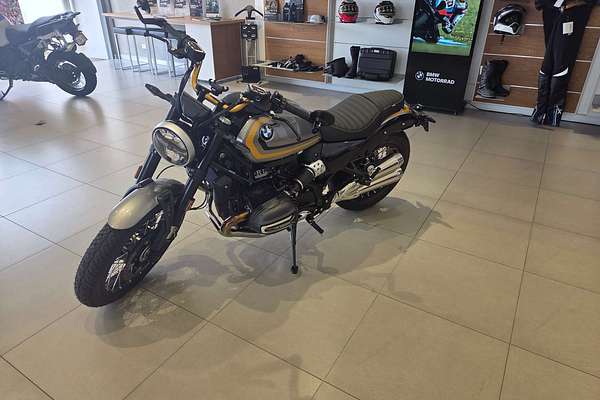 2025 BMW R 12 Option 719 R 12