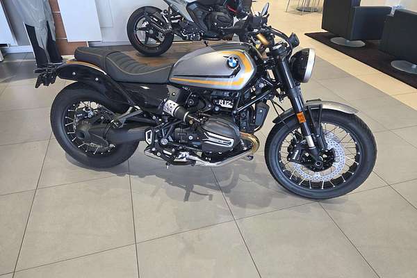 2025 BMW R 12 Option 719 R 12