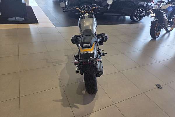 2025 BMW R 12 Option 719 R 12