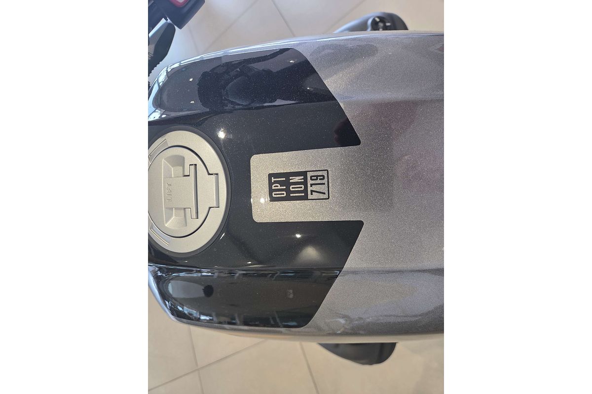 2025 BMW R 12 Option 719 R 12