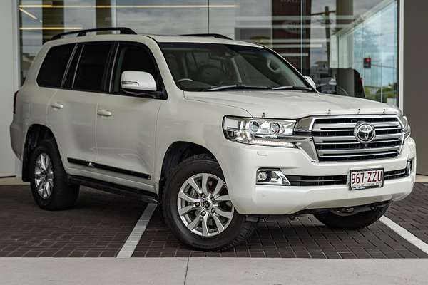 2020 Toyota Landcruiser Sahara VDJ200R