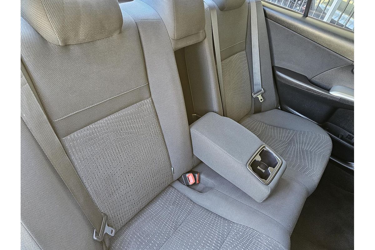 2016 Toyota Camry Atara S ASV50R