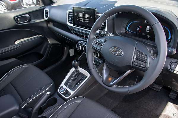 2025 Hyundai Venue Elite QX.V5