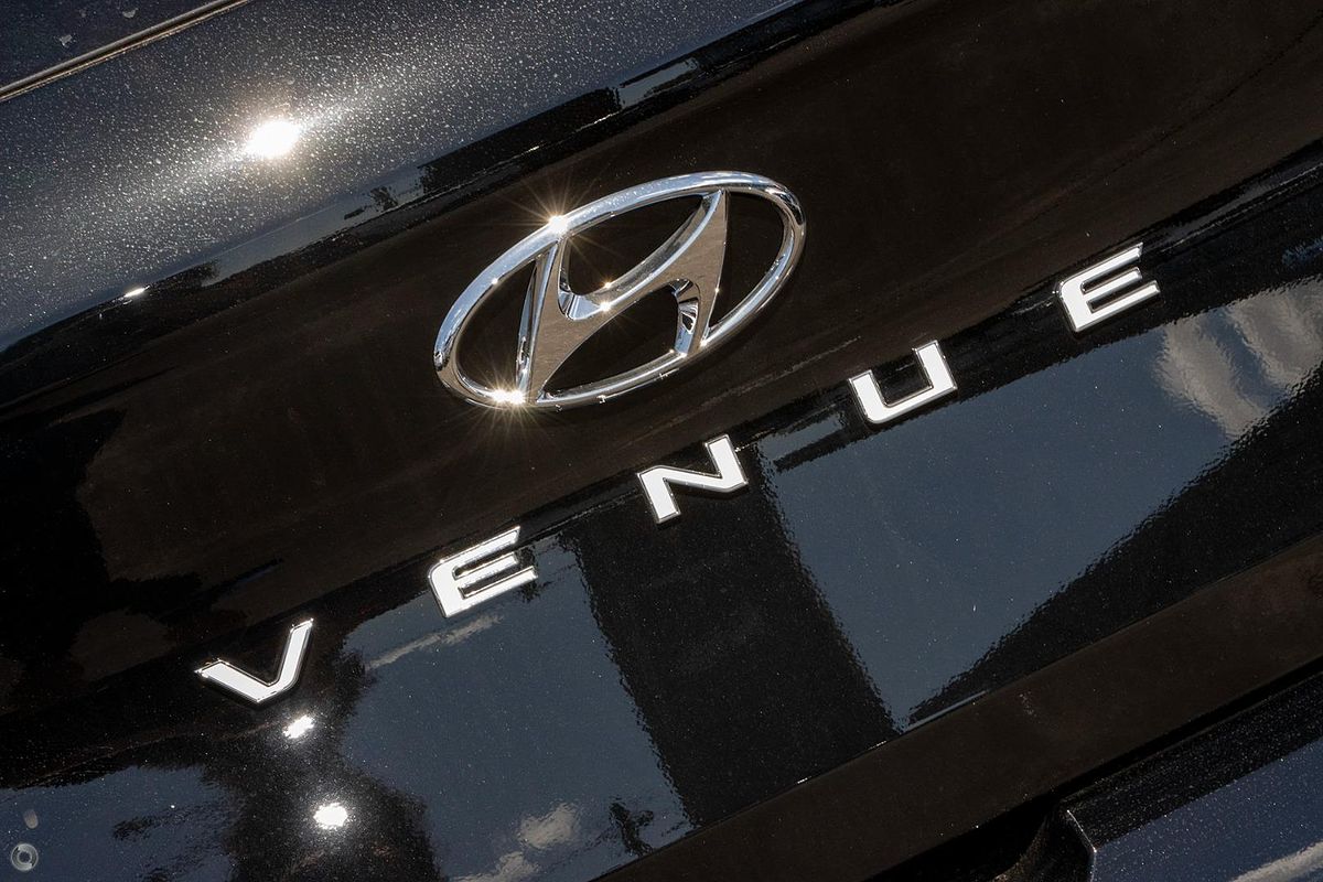 2025 Hyundai Venue Elite QX.V5