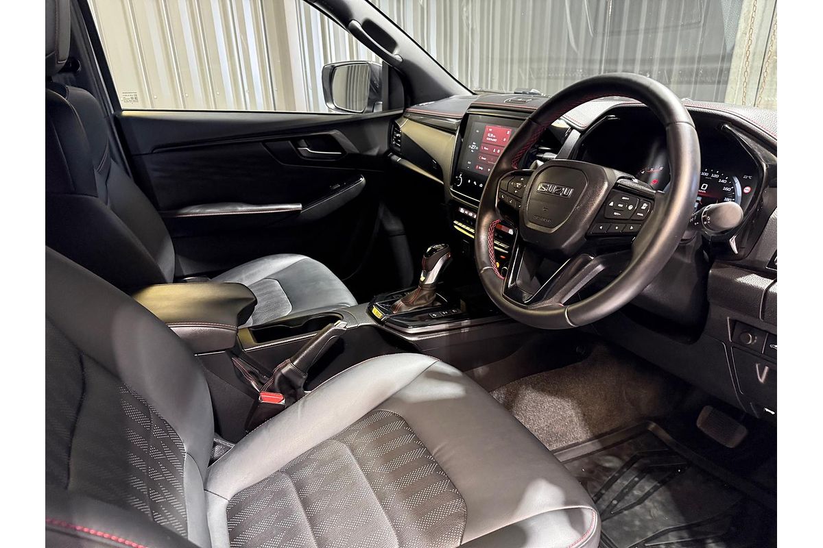 2024 Isuzu D-MAX X-TERRAIN 4X4