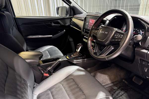 2024 Isuzu D-MAX X-TERRAIN 4X4
