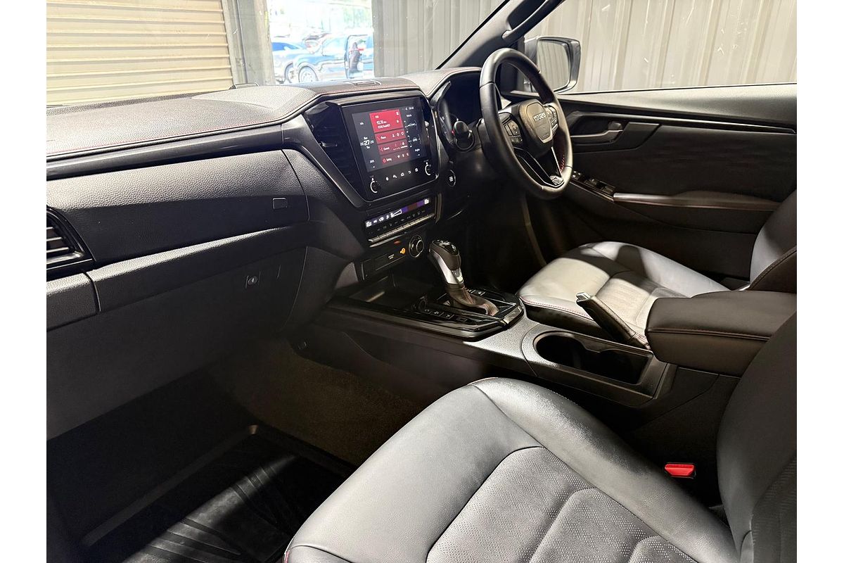2024 Isuzu D-MAX X-TERRAIN 4X4