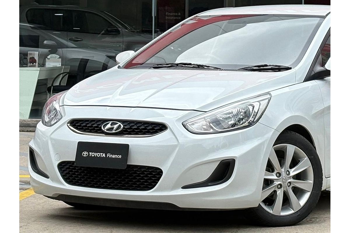 2018 Hyundai Accent Sport RB6
