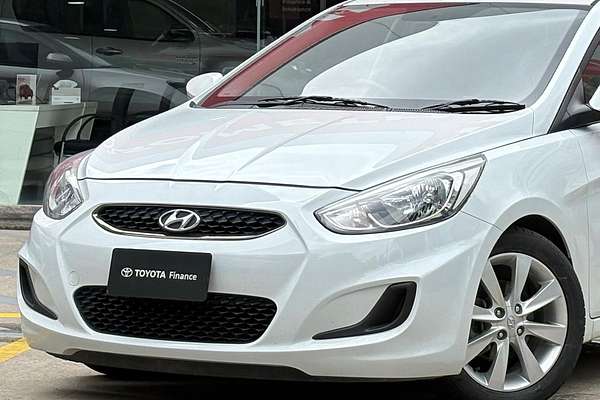2018 Hyundai Accent Sport RB6