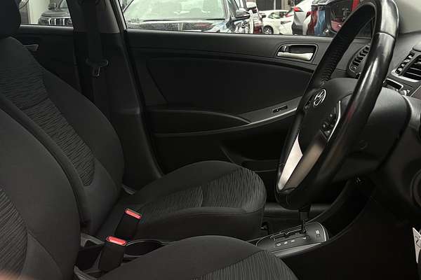 2018 Hyundai Accent Sport RB6