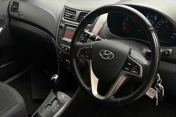 2018 Hyundai Accent Sport RB6