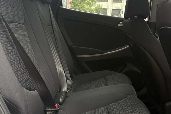 2018 Hyundai Accent Sport RB6