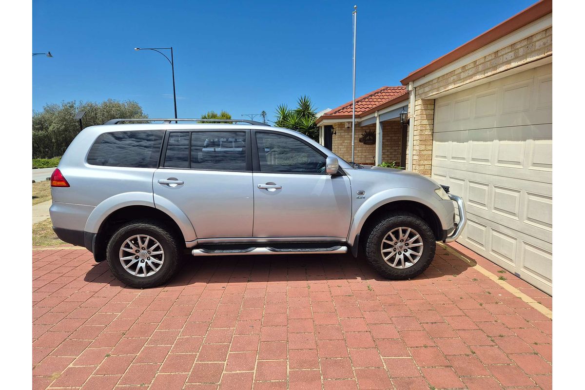 2021 Toyota Yaris SX Hybrid MXPH10R