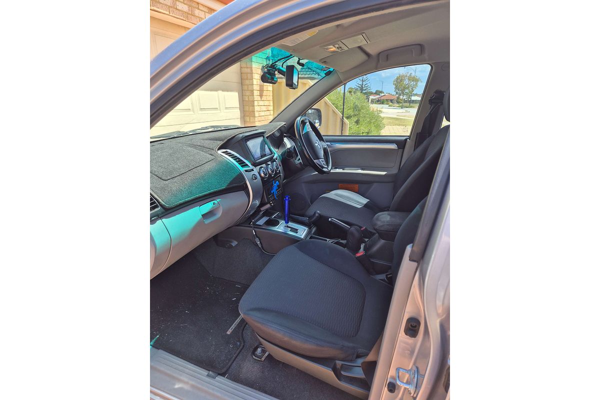 2021 Toyota Yaris SX Hybrid MXPH10R