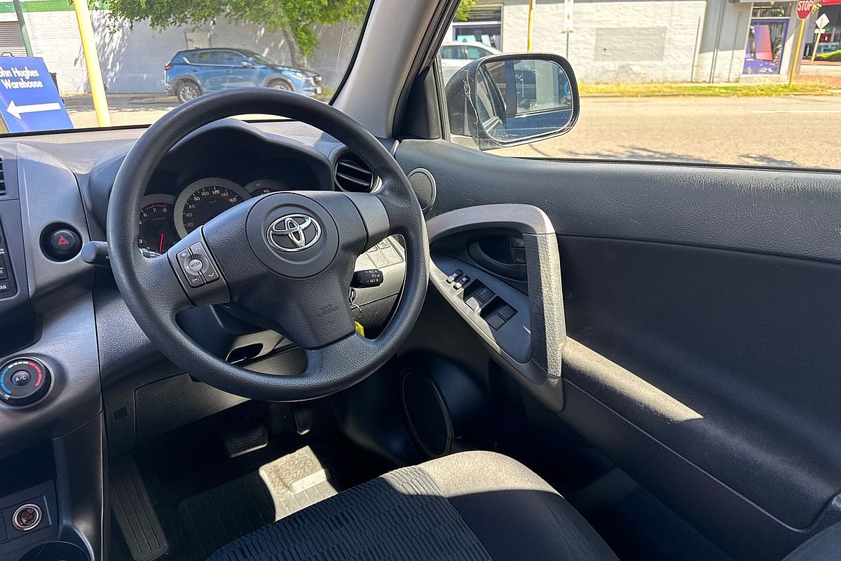 2011 Toyota RAV4 CV ACA38R