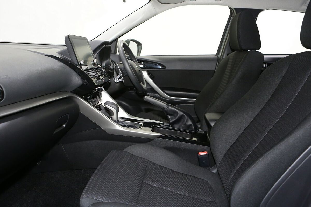 2025 Mitsubishi Eclipse Cross ES YB