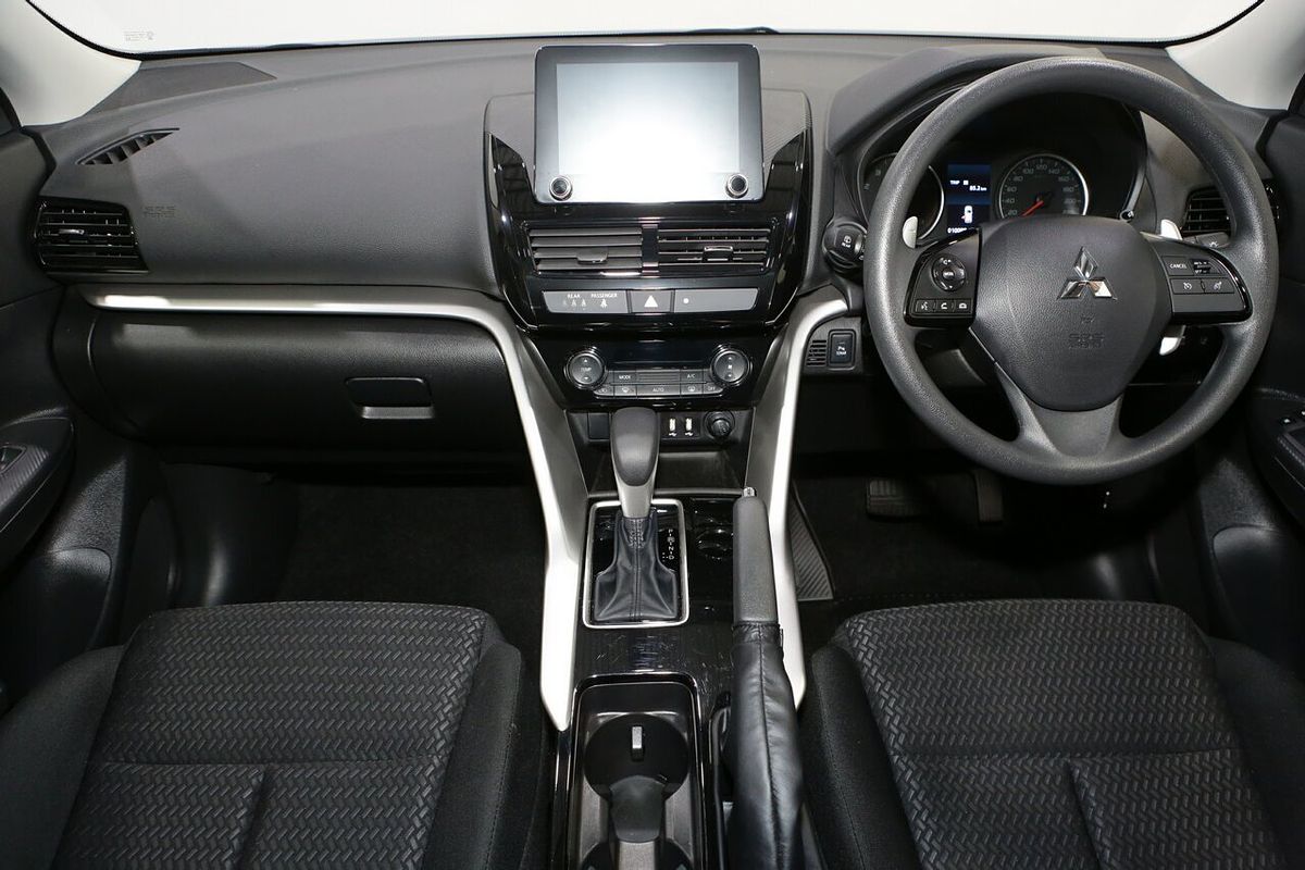 2025 Mitsubishi Eclipse Cross ES YB