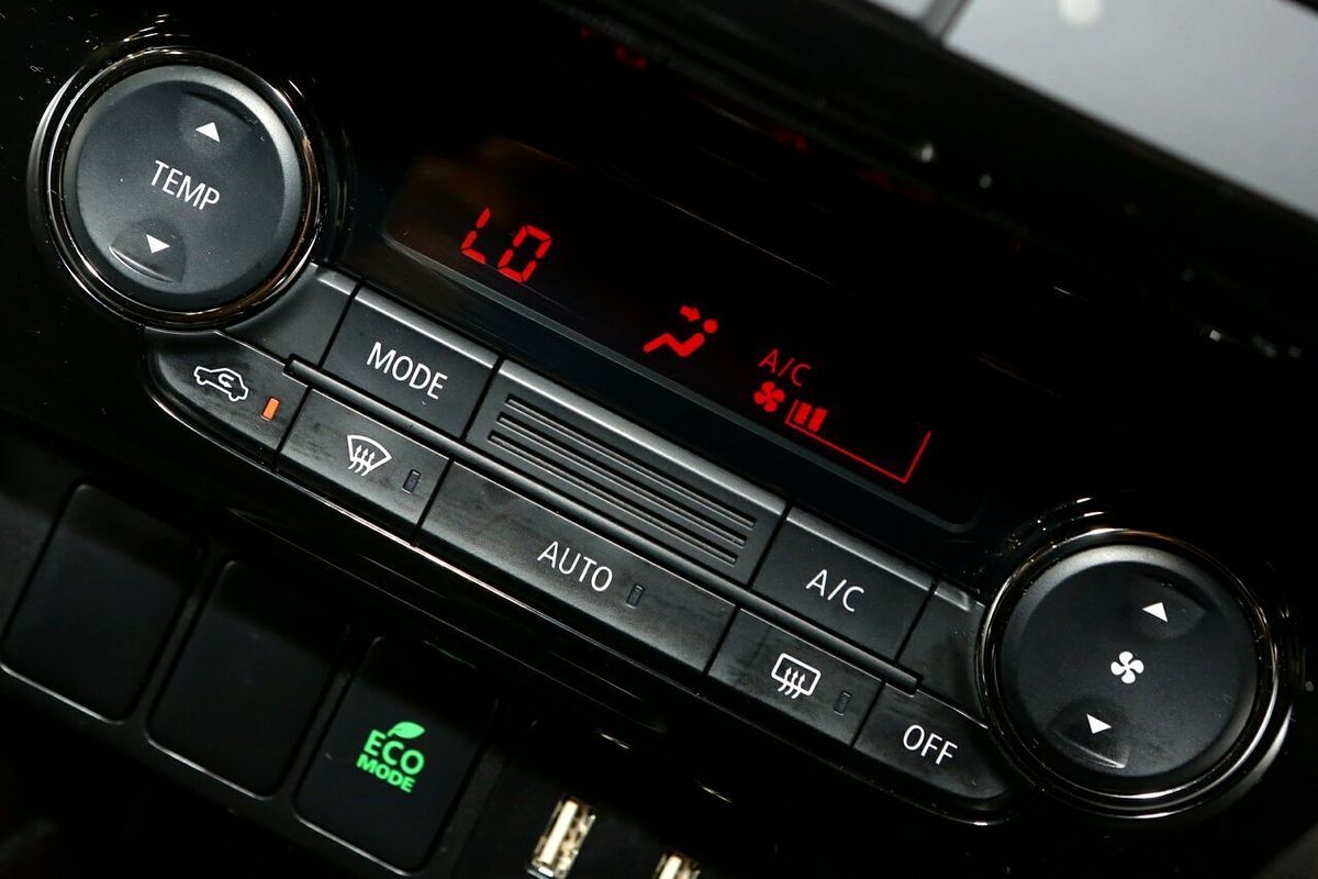 2025 Mitsubishi Eclipse Cross ES YB