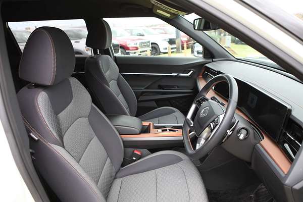 2024 KGM SsangYong Torres ELX J116