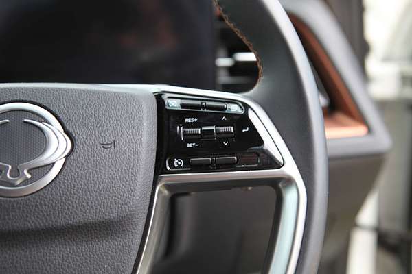 2024 KGM SsangYong Torres ELX J116