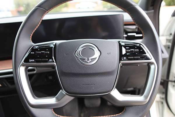 2024 KGM SsangYong Torres ELX J116