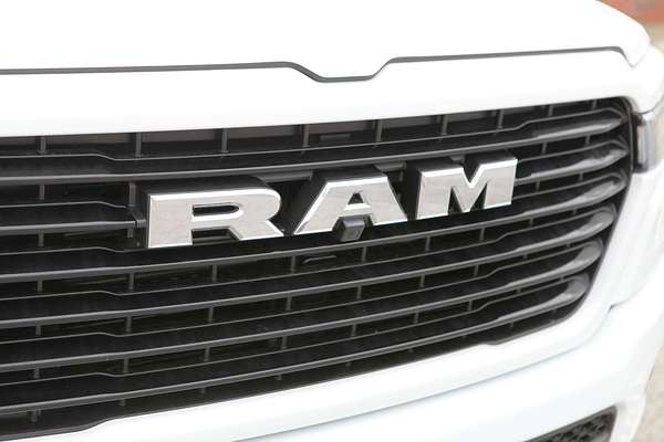2024 RAM 1500 Laramie Sport Hurricane SO RamBox DT 4X4 SWB