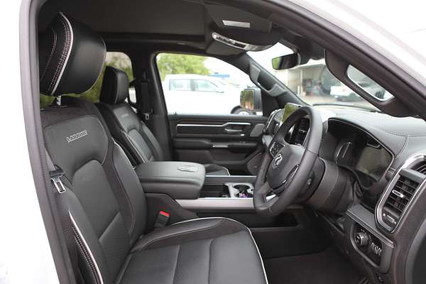 2024 RAM 1500 Laramie Sport Hurricane SO RamBox DT 4X4 SWB