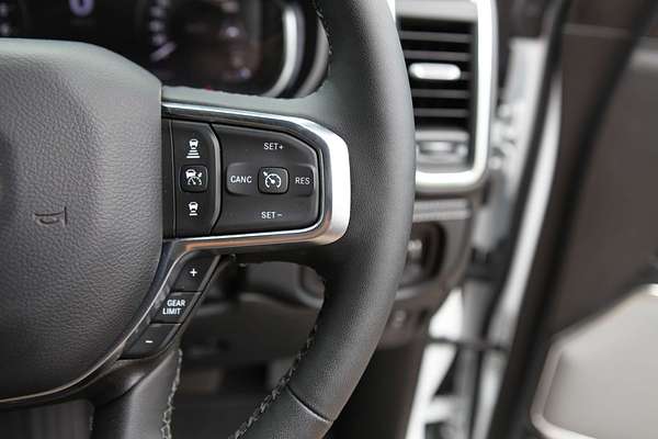 2024 RAM 1500 Laramie Sport Hurricane SO RamBox DT 4X4 SWB