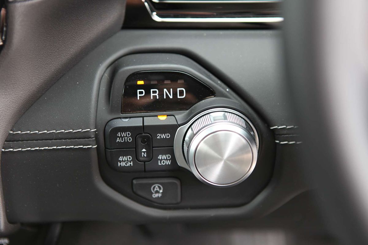 2024 RAM 1500 Laramie Sport Hurricane SO RamBox DT 4X4 SWB