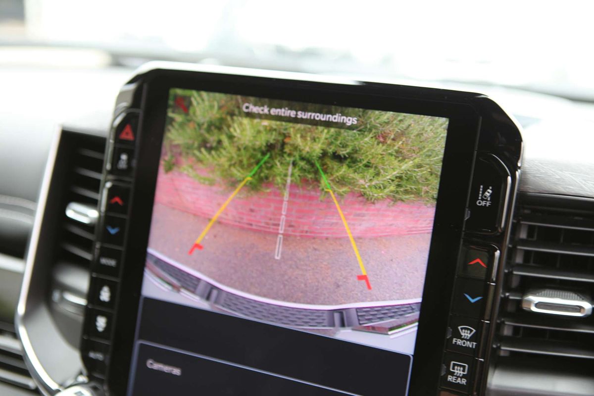 2024 RAM 1500 Laramie Sport Hurricane SO RamBox DT 4X4 SWB