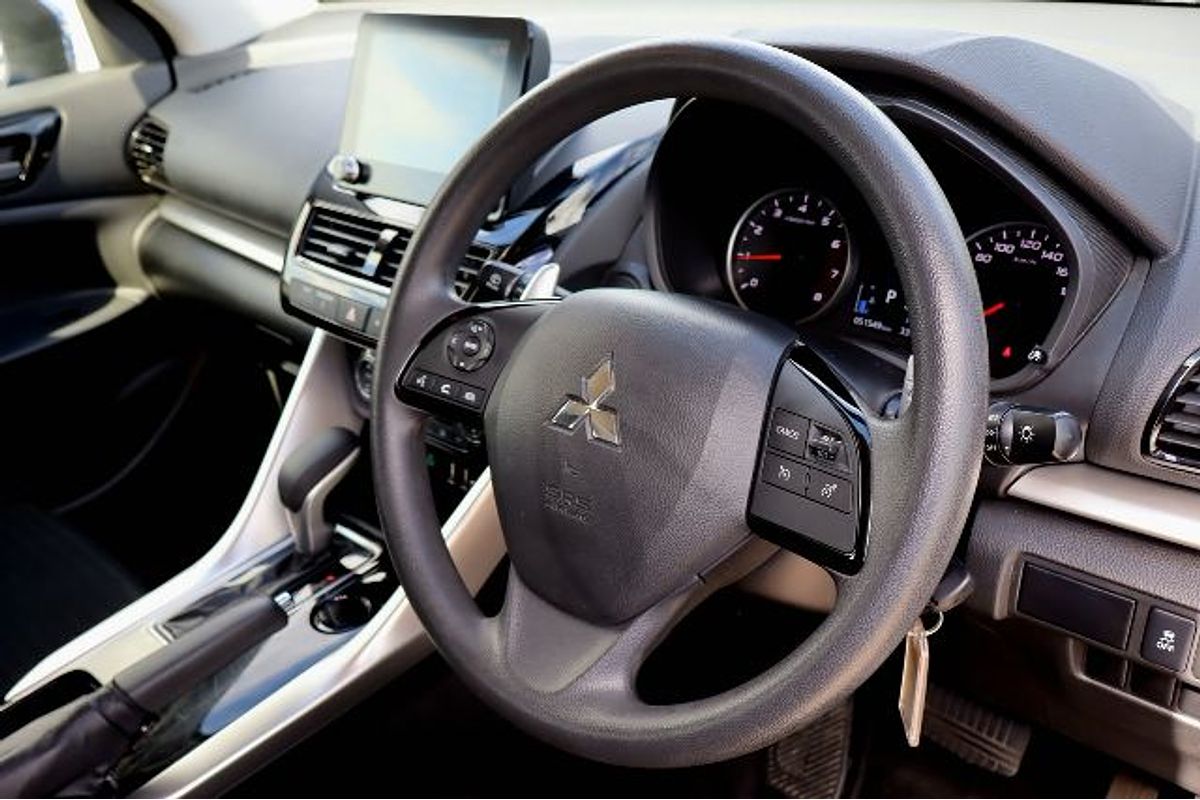 2023 Mitsubishi Eclipse Cross ES YB