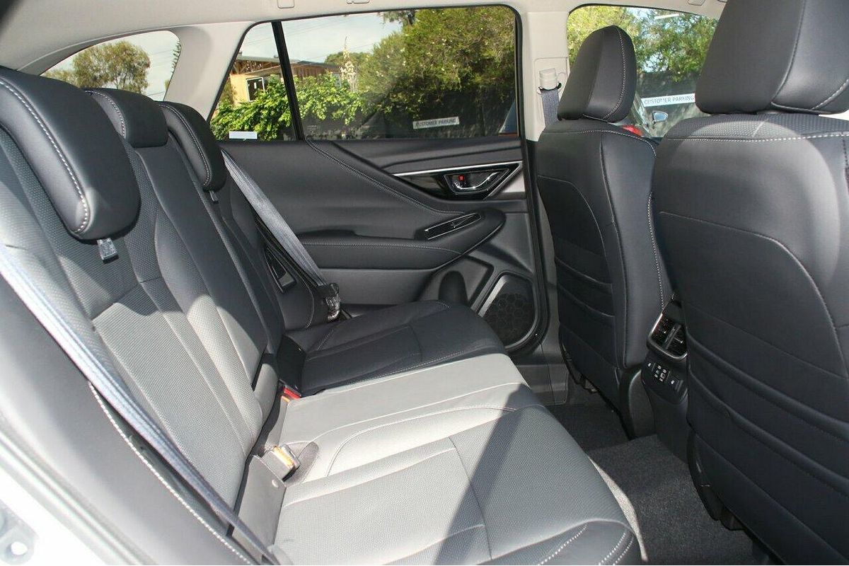 2025 Subaru Outback AWD Touring 6GEN