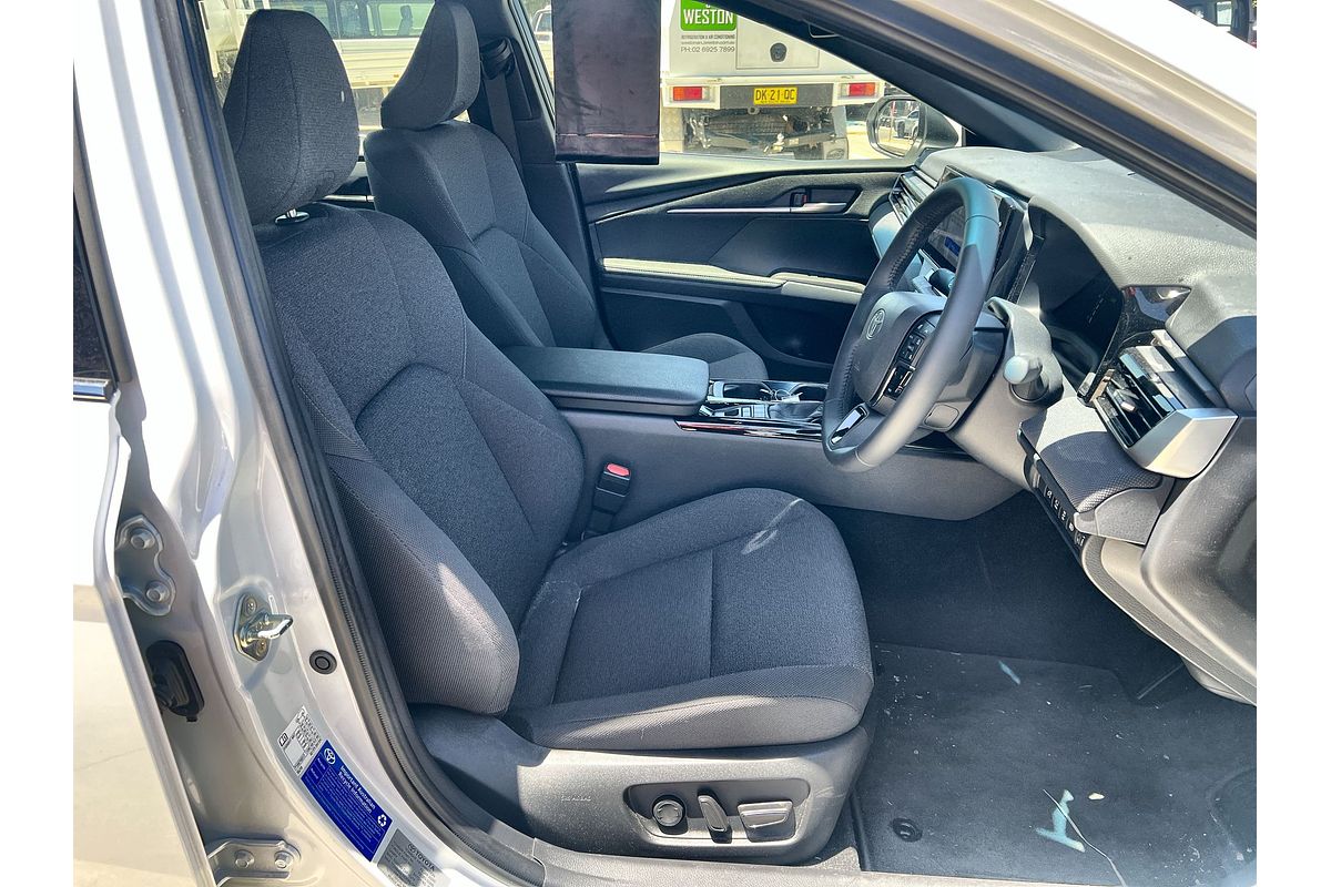 2025 Toyota Camry Ascent Sport AXVH80R