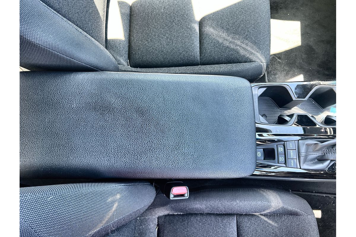 2025 Toyota Camry Ascent Sport AXVH80R