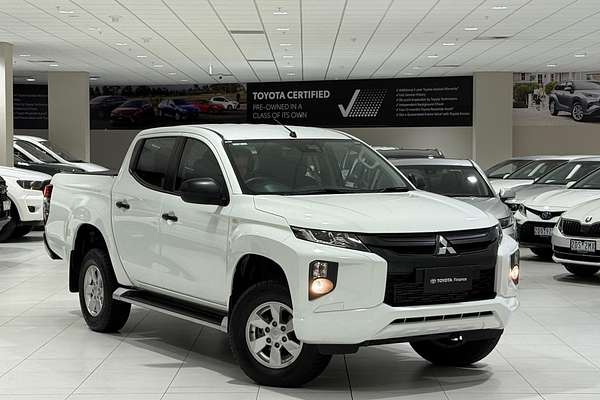 2022 Mitsubishi Triton GLX+ MR 4X4