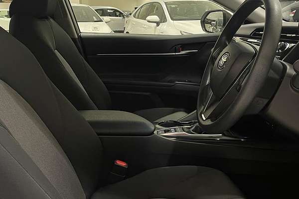 2020 Toyota Camry Ascent