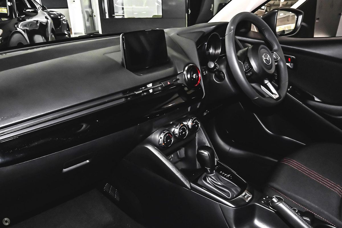 2025 Mazda 2 G15 Evolve DJ Series