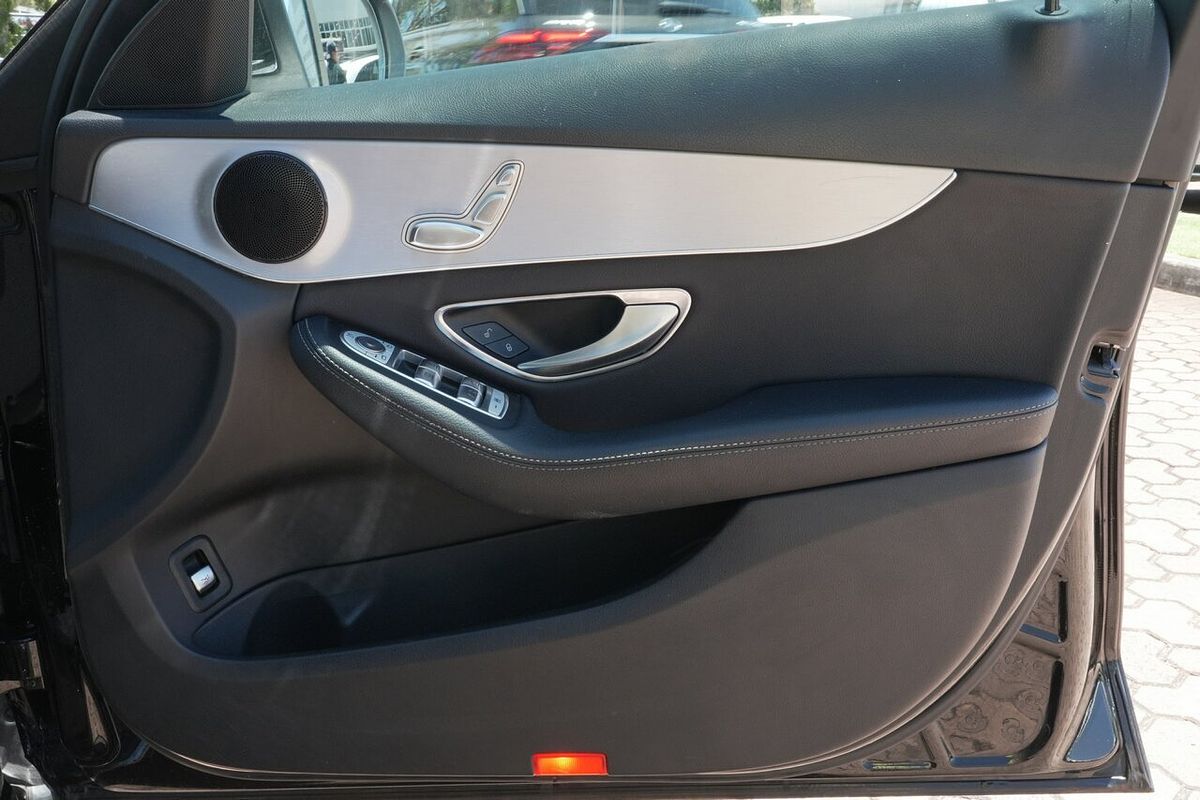 2017 Mercedes-Benz C-Class C300 W205