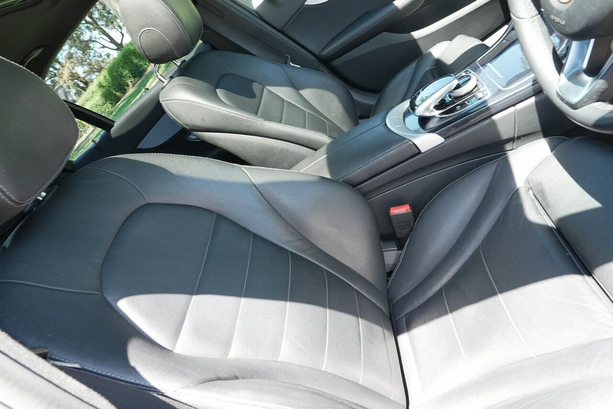 2017 Mercedes-Benz C-Class C300 W205