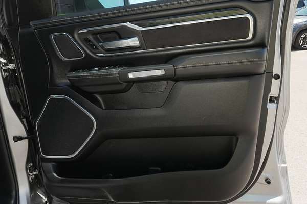 2023 RAM 1500 Laramie Sport RamBox DT 4X4 SWB