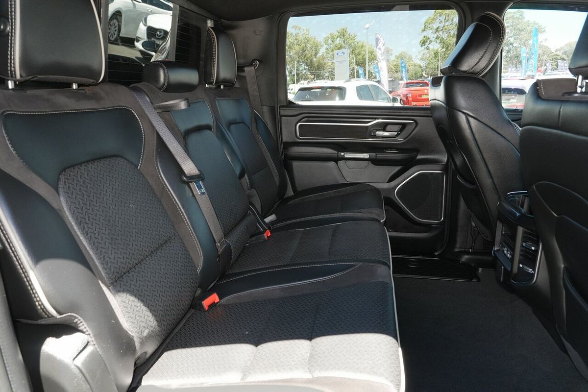 2023 RAM 1500 Laramie Sport RamBox DT 4X4 SWB