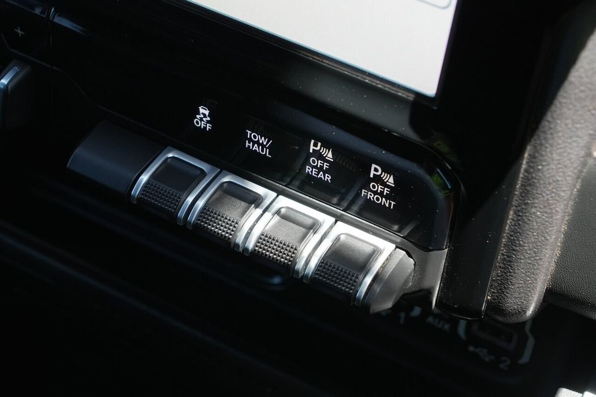 2023 RAM 1500 Laramie Sport RamBox DT 4X4 SWB