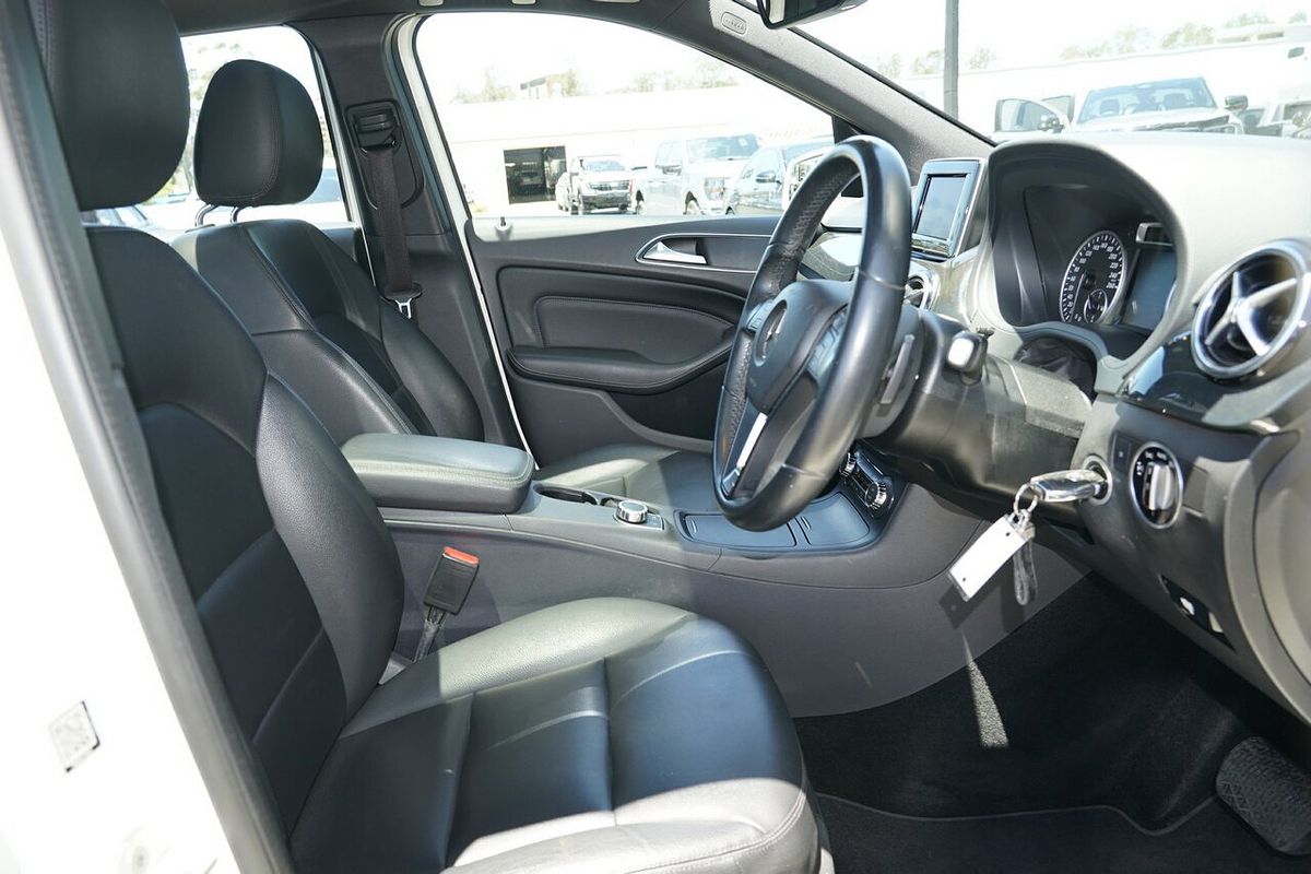 2013 Mercedes-Benz B-Class B200 W246