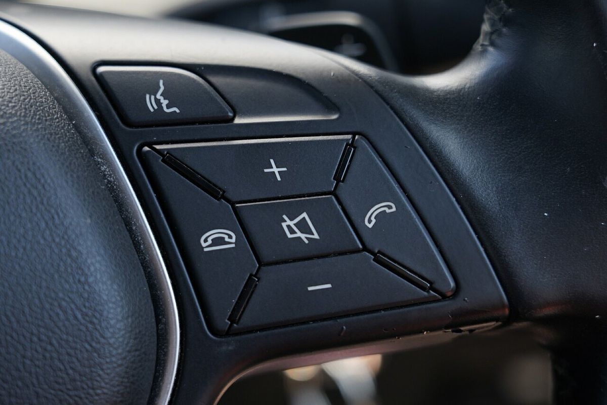 2013 Mercedes-Benz B-Class B200 W246