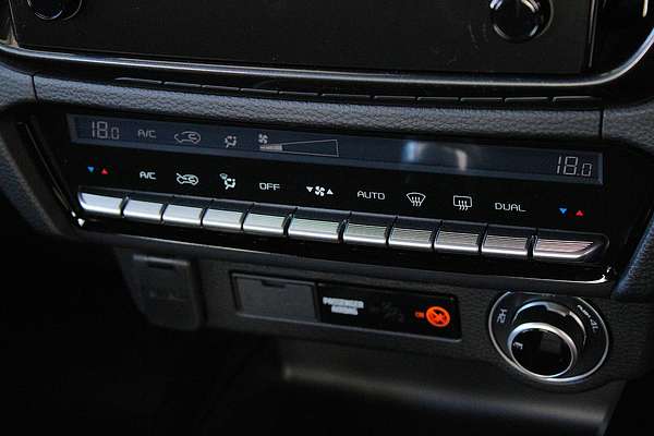 2025 Isuzu D-MAX X-TERRAIN 4X4