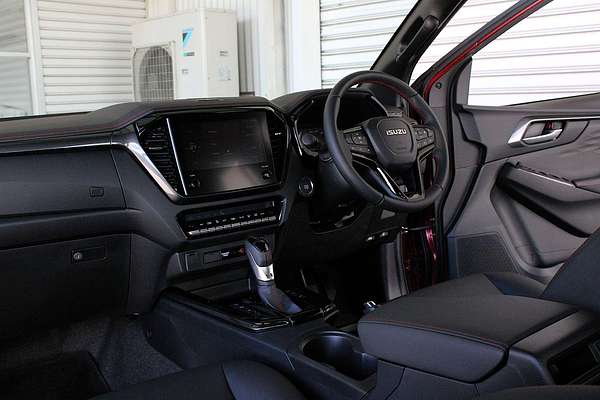 2025 Isuzu D-MAX X-TERRAIN 4X4