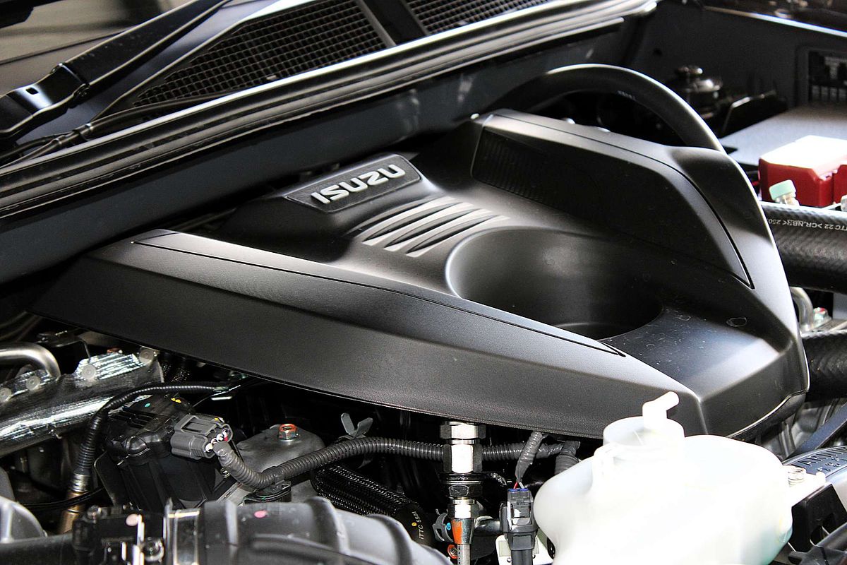 2025 Isuzu D-MAX X-TERRAIN 4X4