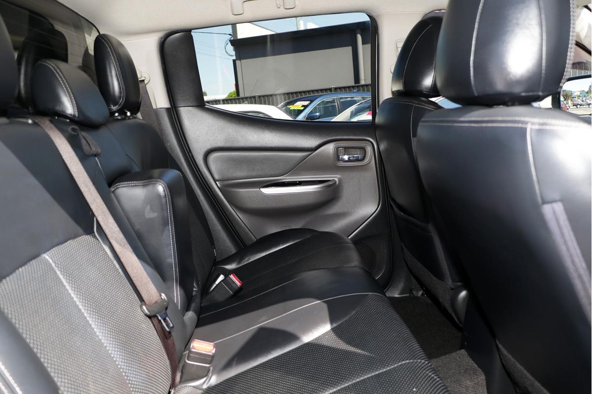 2015 Mitsubishi Triton Exceed MQ 4X4