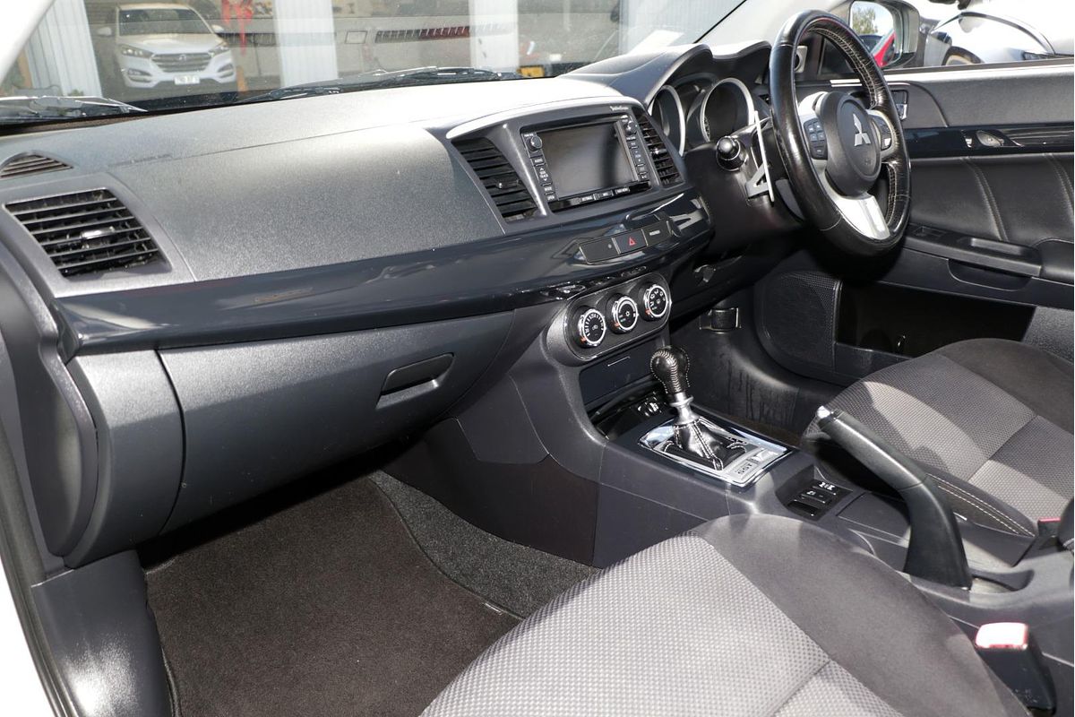 2014 Mitsubishi Lancer Ralliart CJ